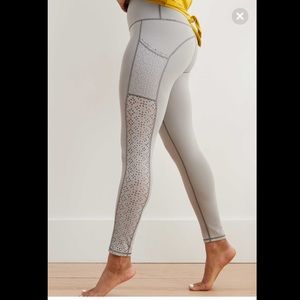 NWT AE 7/8 Grey High Rise Legging-large long